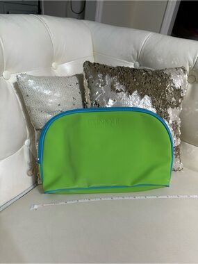 Clinique Y2K Aesthetic Neon Green Dome Cosmetic Pouch Turquoise Trim